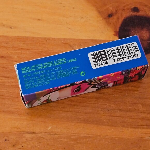 MAC Chris Chang Lipstick - Picture 4 of 5